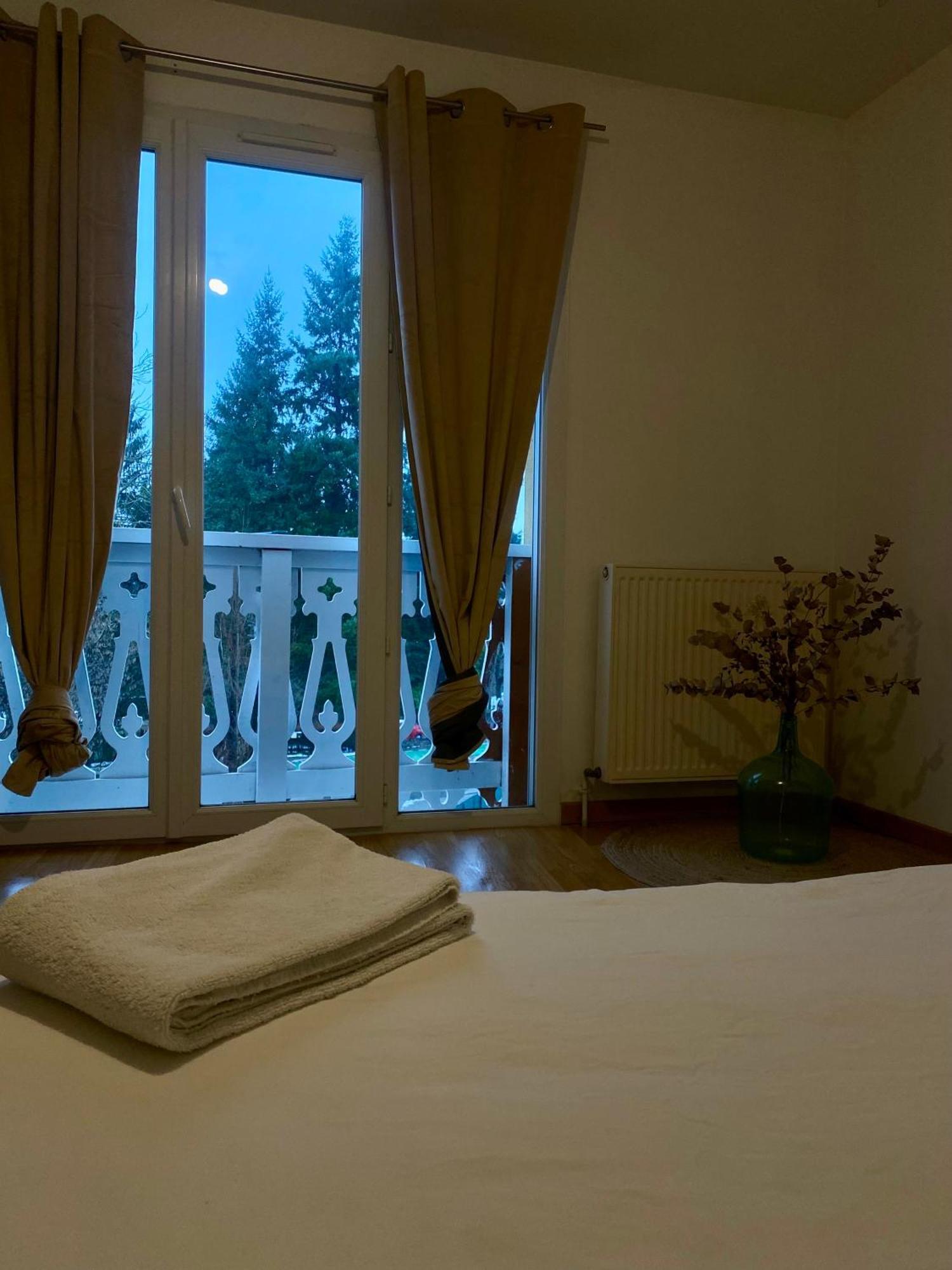Appartement Chloe Du Lac Montferrat  Exterior foto