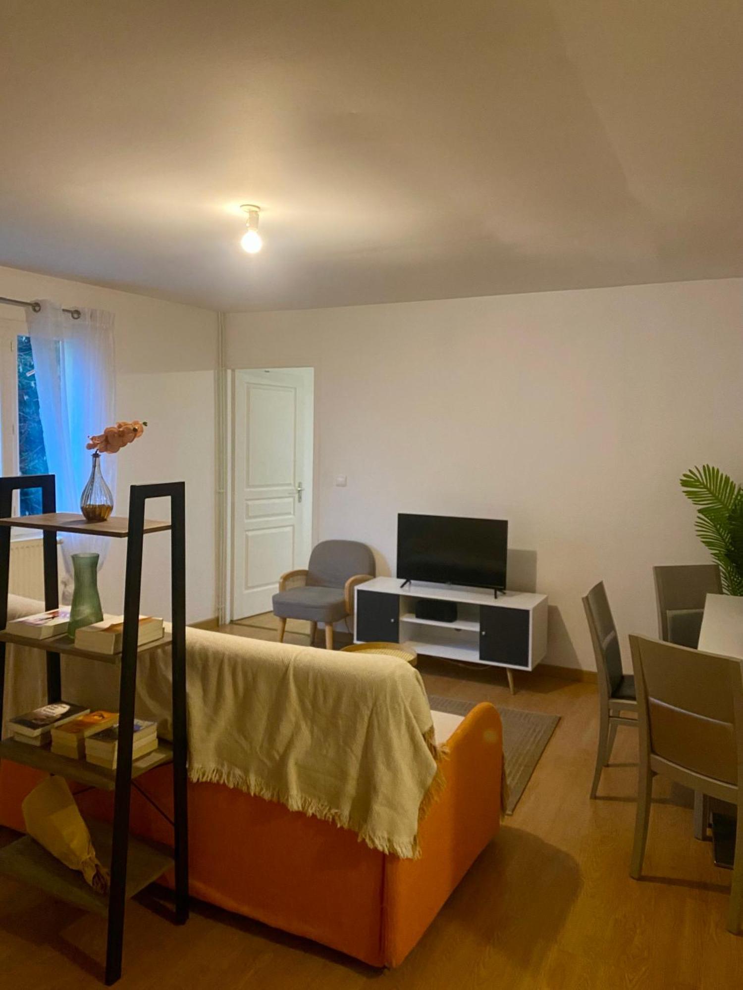 Appartement Chloe Du Lac Montferrat  Exterior foto