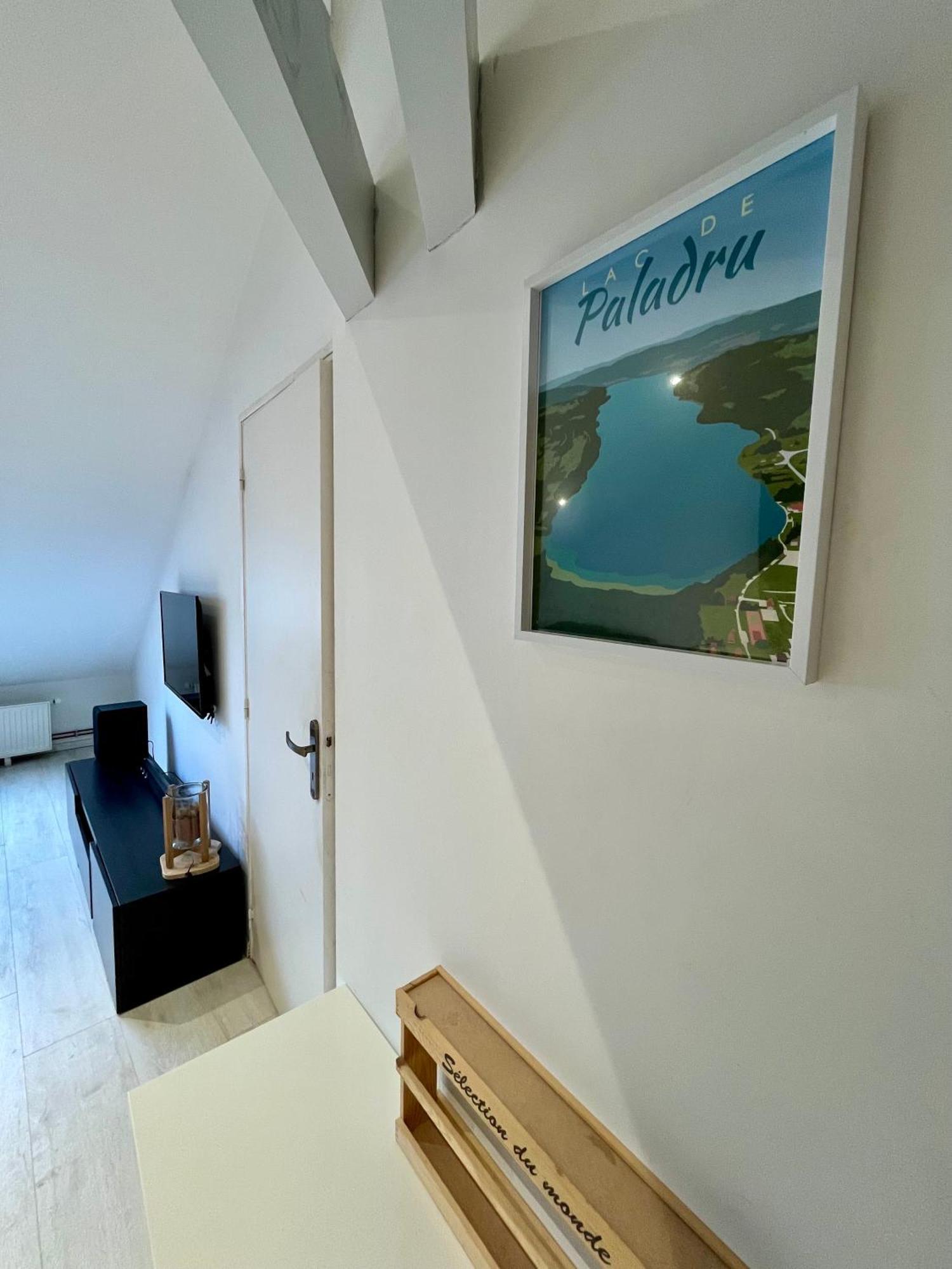 Appartement Chloe Du Lac Montferrat  Exterior foto